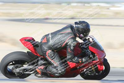 media/Oct-26-2025-Race Pace (Sun) [[c1447ca738]]/Verified/1-Turn 9 Inside (930am)/